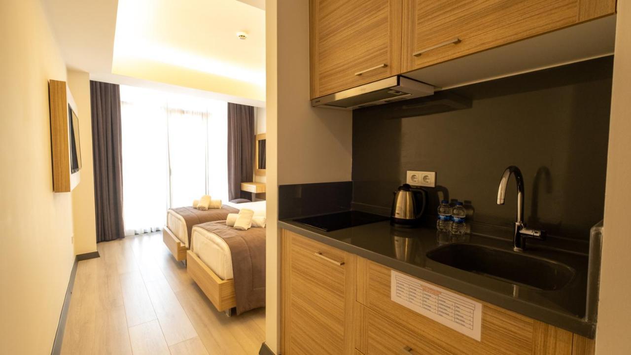 Alesta Midtown Aparthotel Fethiye Exterior foto